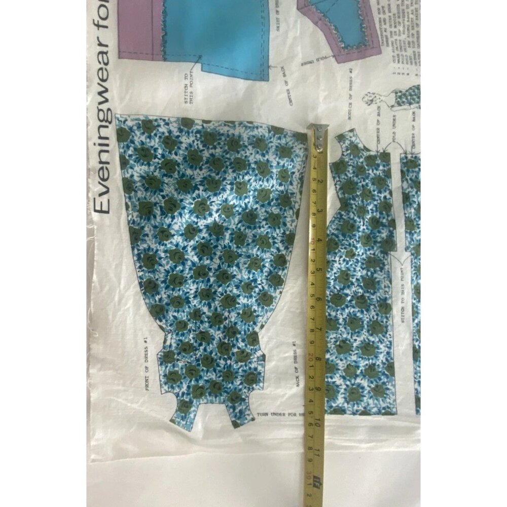 Vintage Evening Wear Doll Clothes Fabric Panel for 11-12 Inch Doll Uncut Retro - Picture 11 of 16